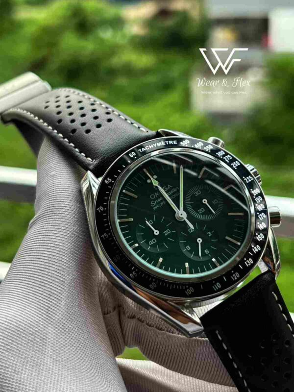 Omega Speedmaster Moonwatch (Black)